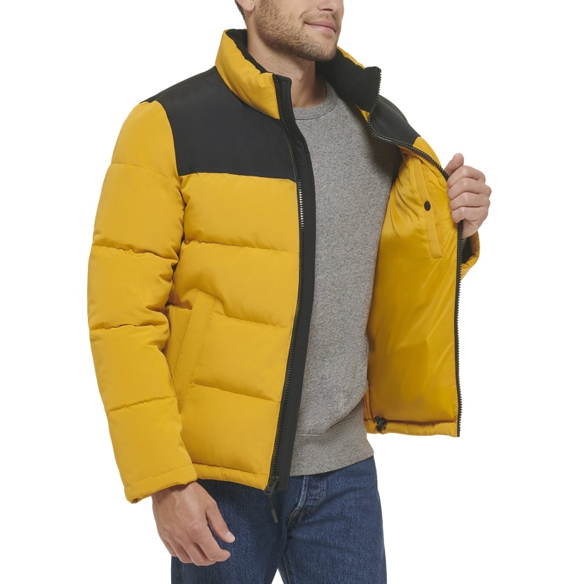 Reversible jacket manufacturing for fashion brands