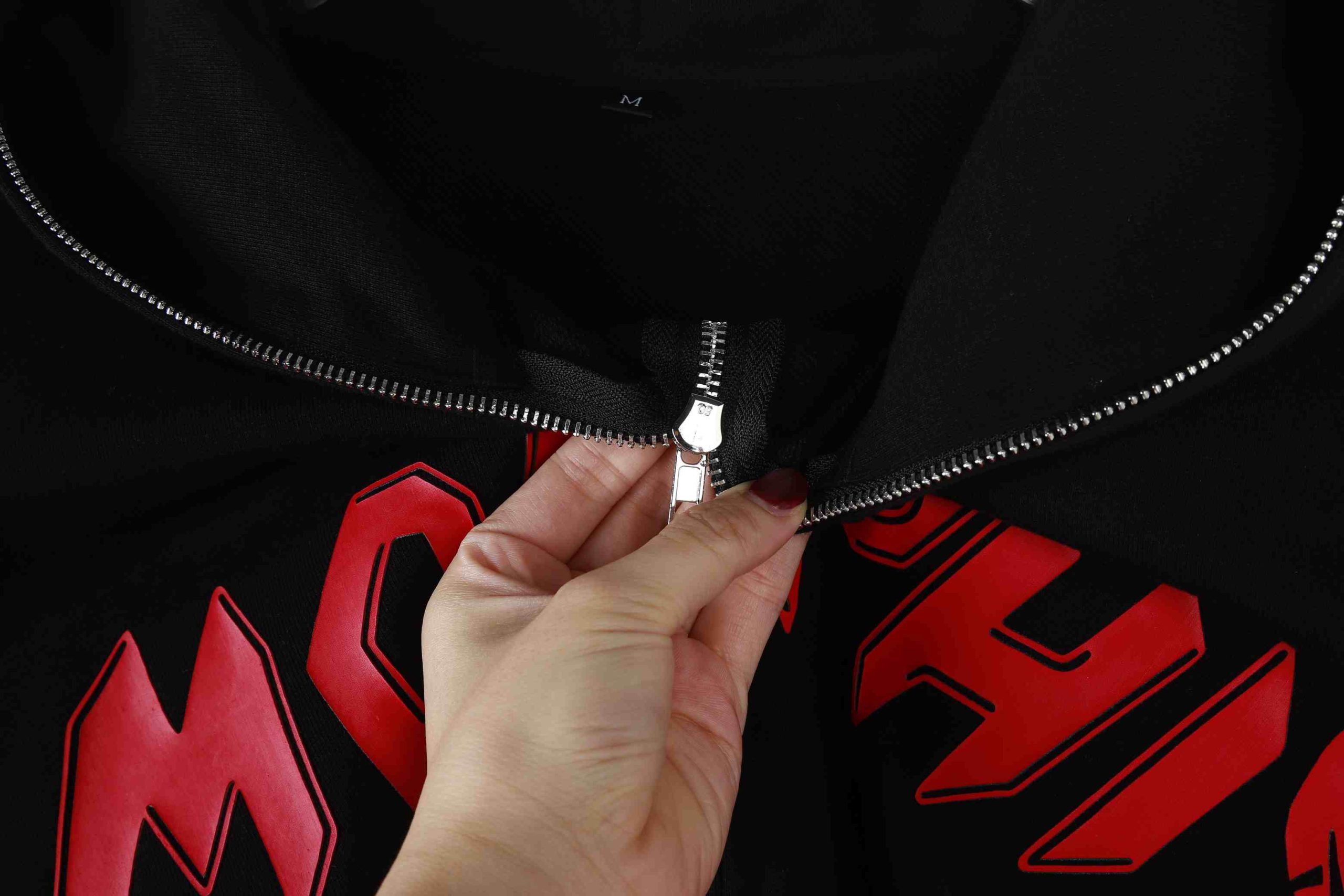 Activewear wholesale distributors sportswear bulk suppliers