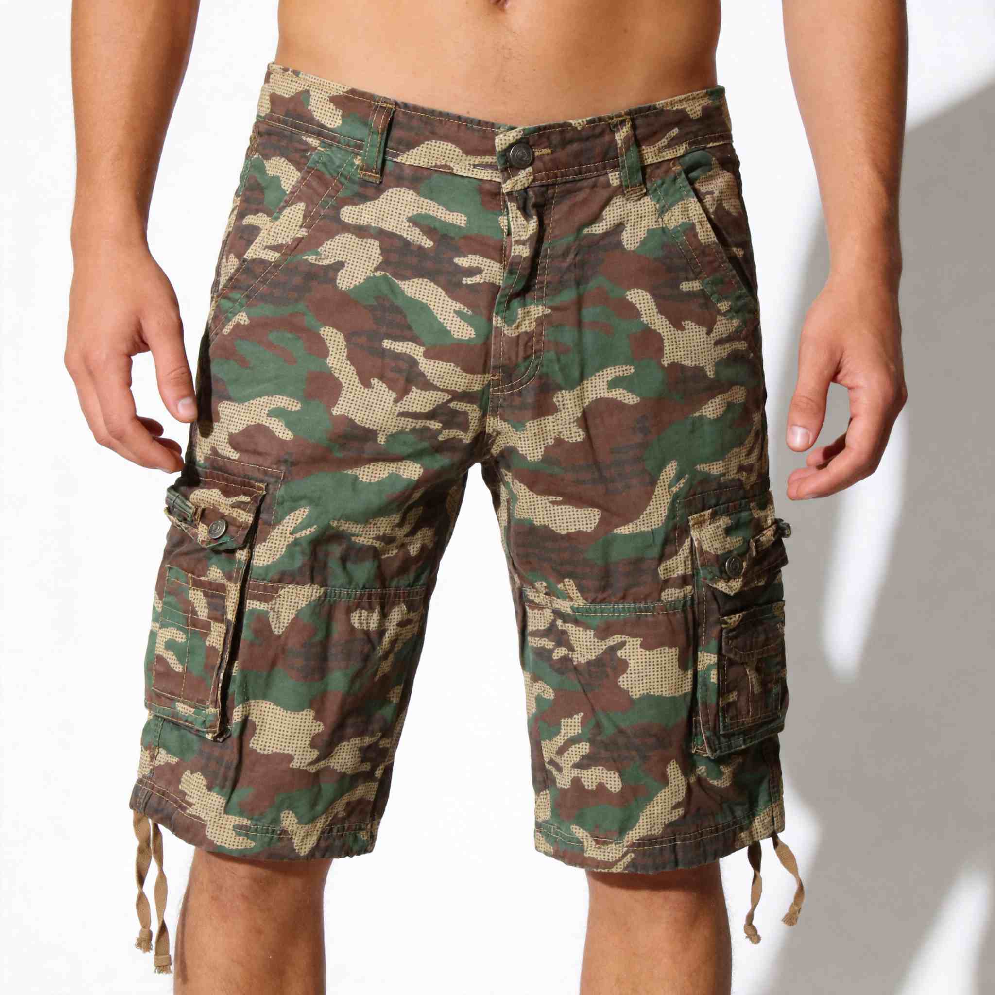 Wholesale camo shorts for casual and streetwear