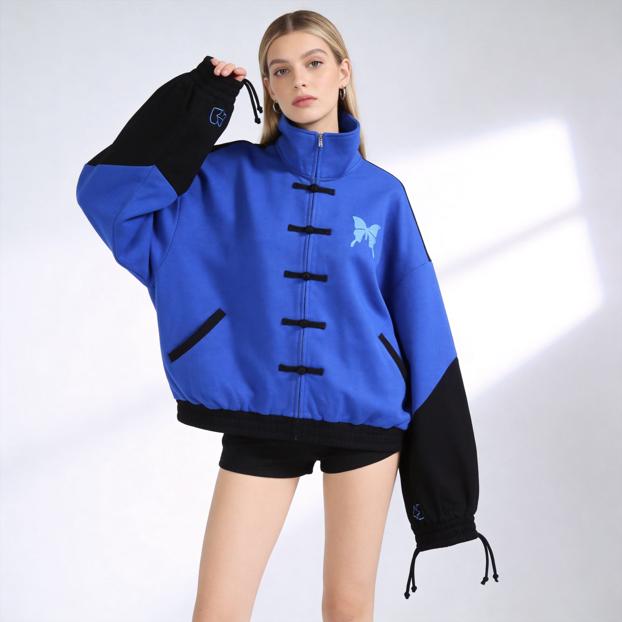 Custom print hoodie with graphic designs for brands