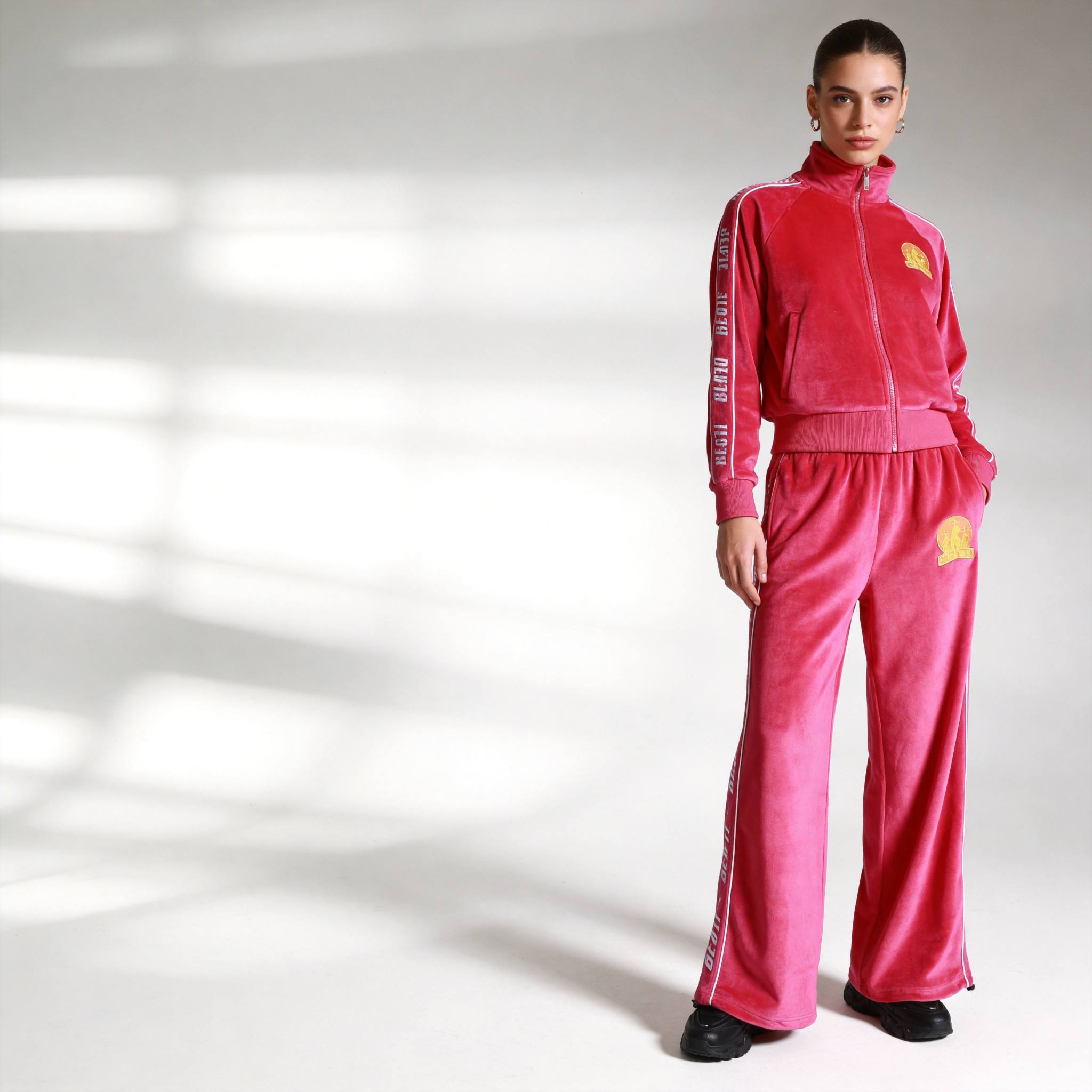 Customize sweat pants for fashion brands