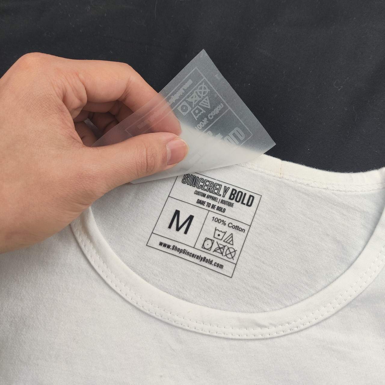 Heat transfer label for clothing brands