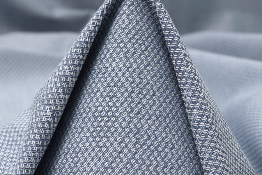 Pique fabric for polo shirt manufacturing