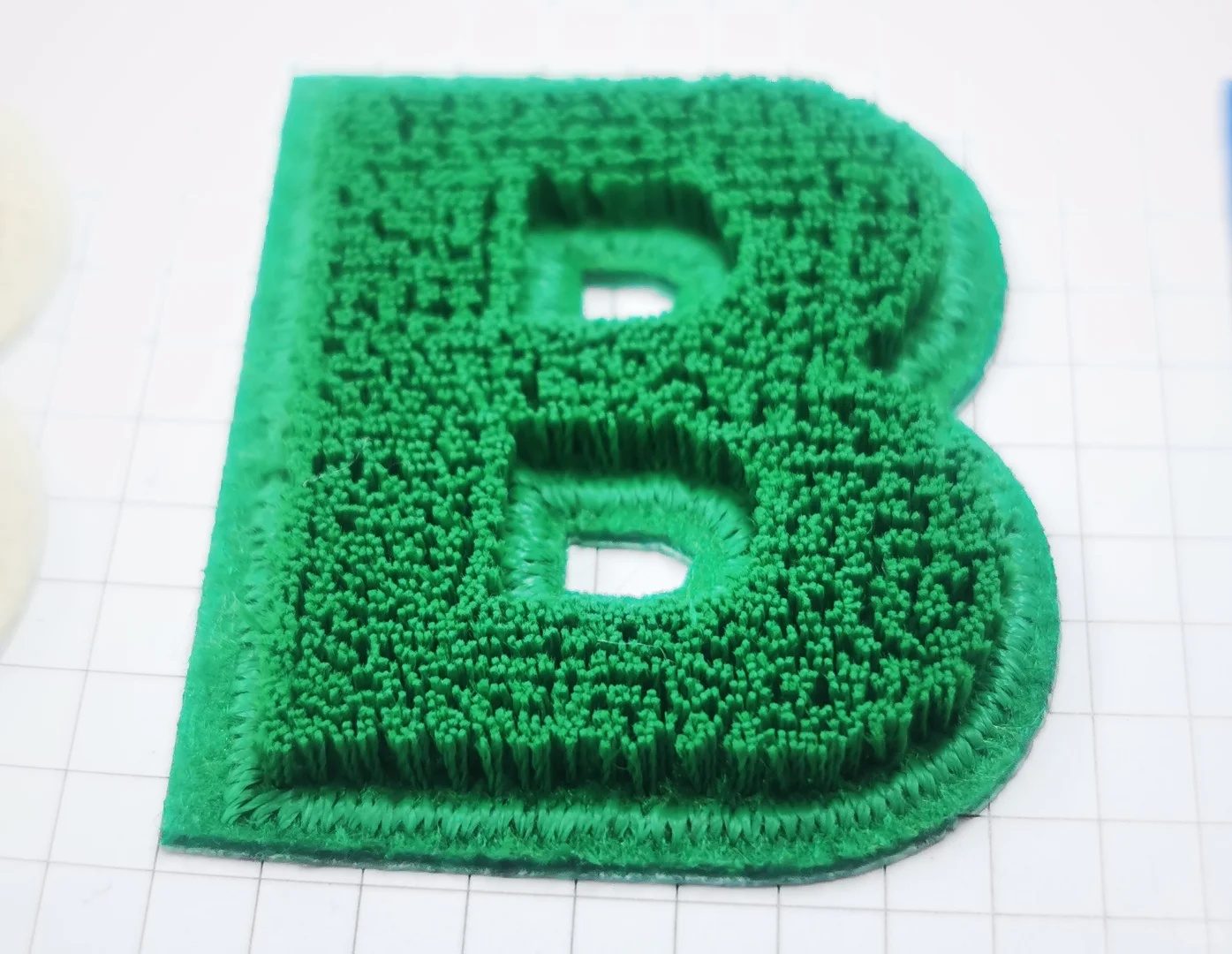 Chenille-Stickerei