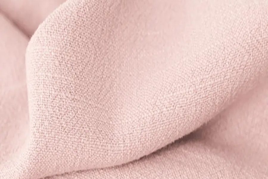 Slub fabric for textured t-shirt manufacturing