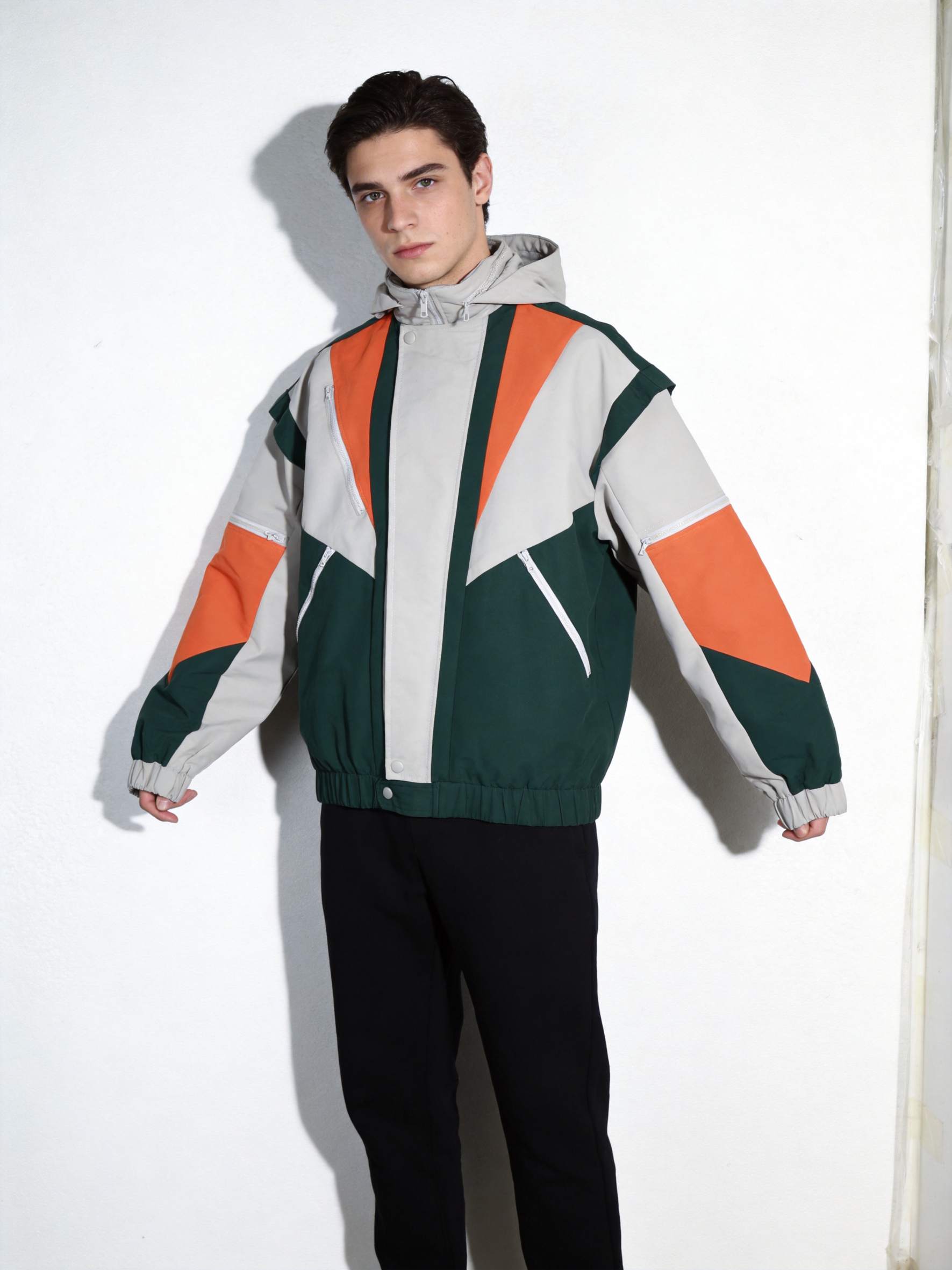 Track jacket manufacturing for sportswear brands