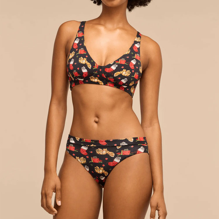 Custom elastic band trims for fashion apparel