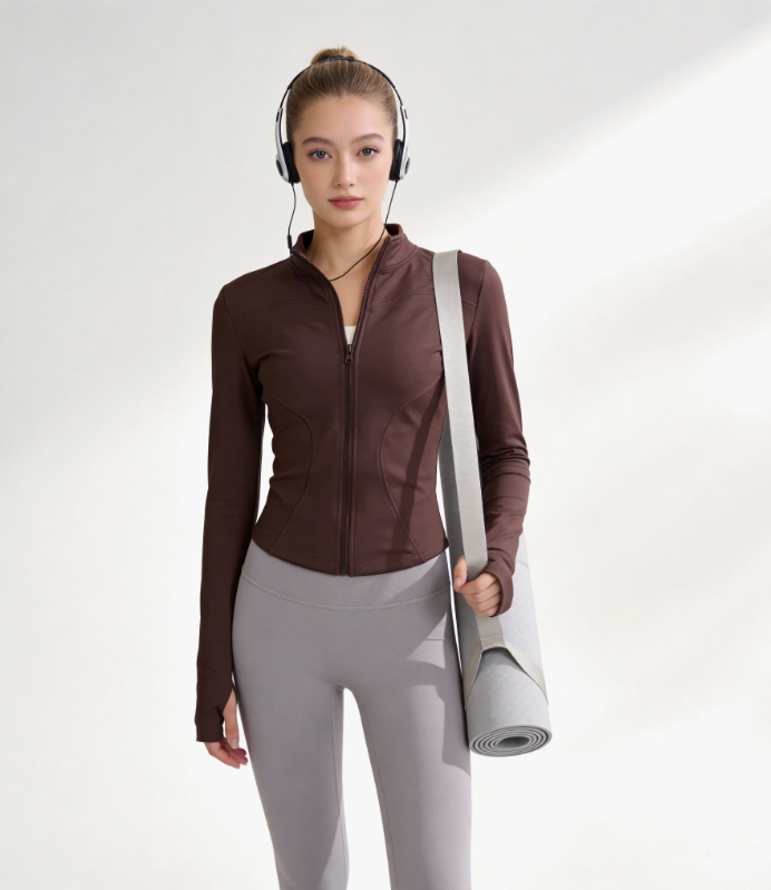 بناطيل ضيقة رياضية (Leggings)